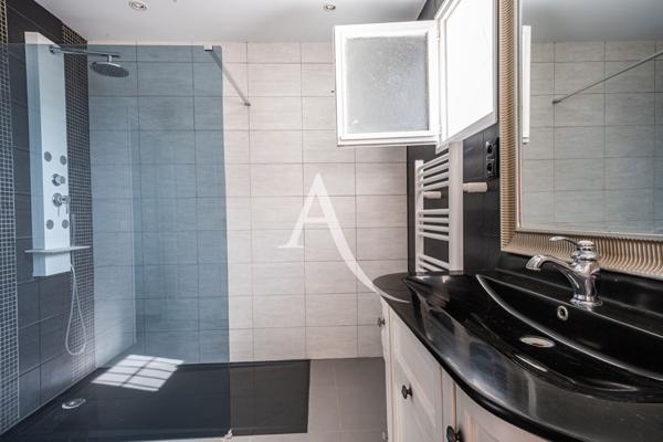 PÉROLS - VILLA D'ÉXCEPTION - 7 PIÈCES - 167 M2 - TERRAIN 615 M2