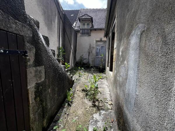 Appartement à vendre |  Saint-Amand-Montrond |  3 pièces | 64 m²