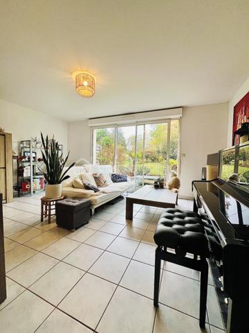 Maison de ville de 90,98 m²