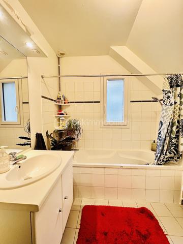 Maison de ville de 90,98 m²