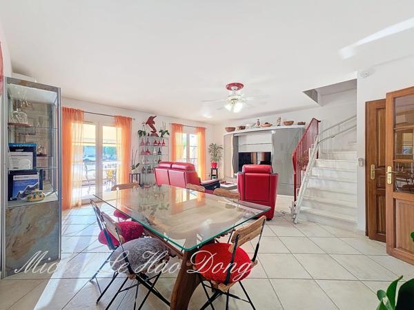 Maison en marina à vendre de type P4 en duplex à Aigues-Mortes (30220)