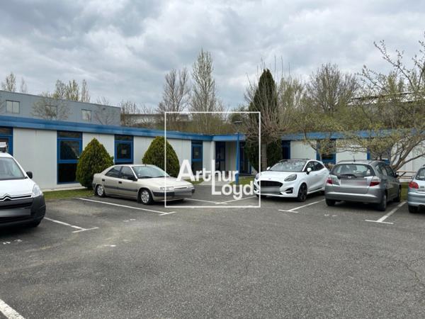 BUREAUX DE PLAIN-PIED ACCÈS PMR - À LOUER - SAINT JEAN