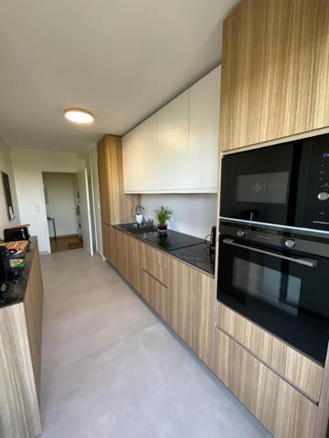 BORDEAUX APPARTEMENT 86 M² PARKING VUE DEGAGEE