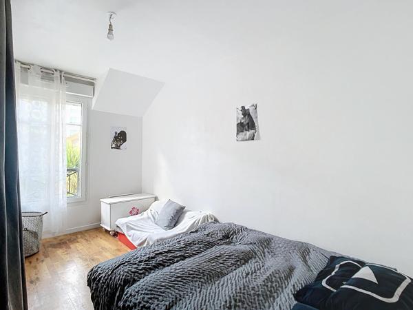 ALFORTVILLE, Jardin, stationnements, sans vis-à-vis