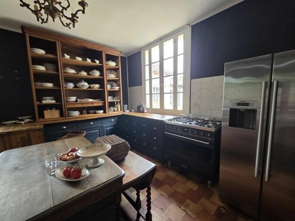 Maison à vendre 369 600 € Le Pizou 11 p 313 m² DPE D