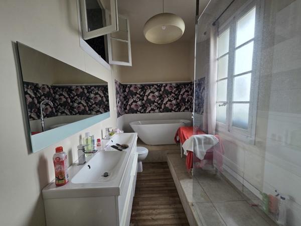 Maison à vendre 369 600 € Le Pizou 11 p 313 m² DPE D
