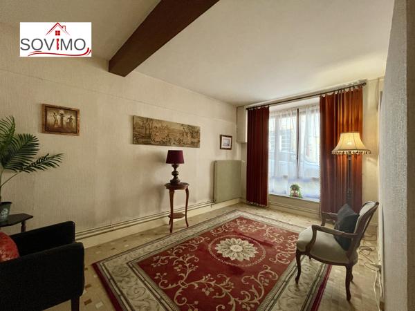 MAISON DE VILLE A RAFRAICHIR