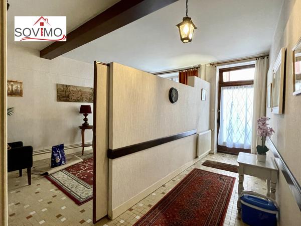 MAISON DE VILLE A RAFRAICHIR