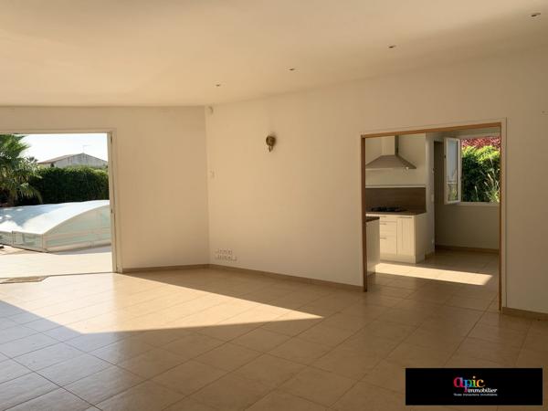  Villa récente T6 proche centre !!