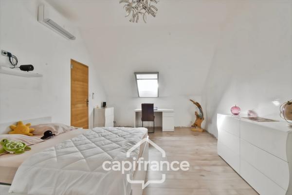 Propriété de charme proche Louhans (71500) – Authentique ferme bressane rénovée, 165 m², piscine, 4 chambres, terrain clos