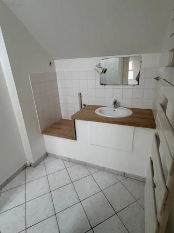 Achat - Immeuble Yvré-l'Évêque 72530 8 pièces 152 m 2 148 m 2