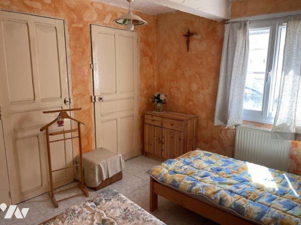 Maison 8 pièces + garage