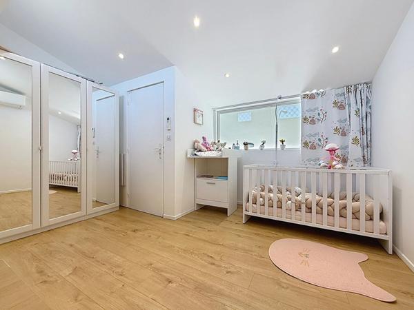 DERNIER ETAGE VUE MER ! Magnifique appartement 4/5 pièces avec garage !