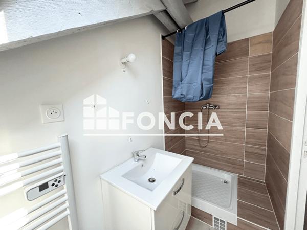 Location Studio 19.96 m² - 16 RUE DU DR GASTON SIMOUNET Bergerac 24100