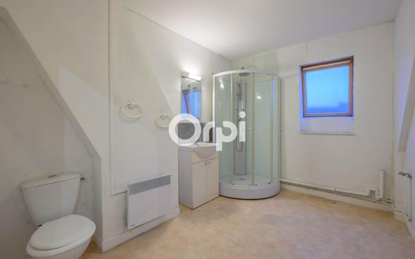 Immeuble à vendre    4 pièces • 134,20 m2 Auberchicourt