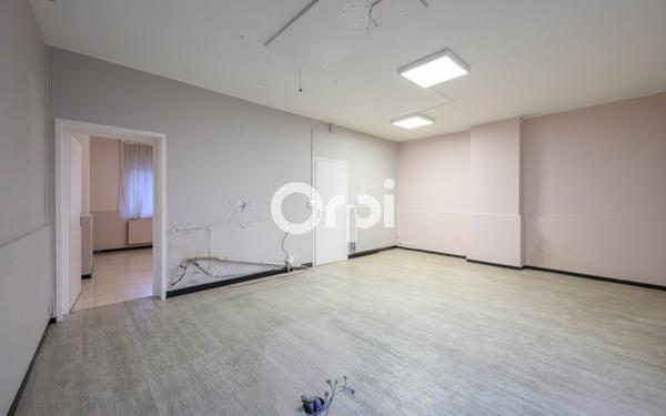 Immeuble à vendre    4 pièces • 134,20 m2 Auberchicourt