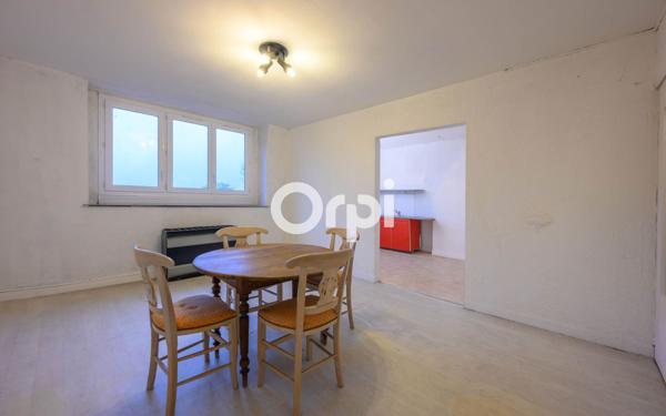 Immeuble à vendre    4 pièces • 134,20 m2 Auberchicourt
