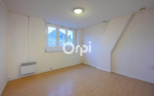 Immeuble à vendre    4 pièces • 134,20 m2 Auberchicourt