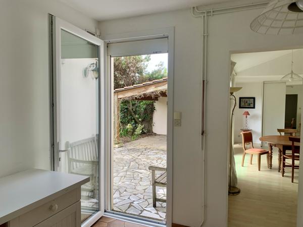 Maison de Ville près des parcs de La Rochelle