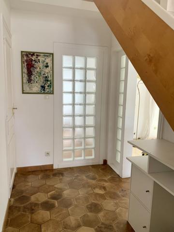 Maison de Ville près des parcs de La Rochelle