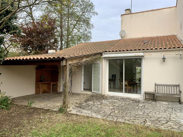 Maison de Ville près des parcs de La Rochelle