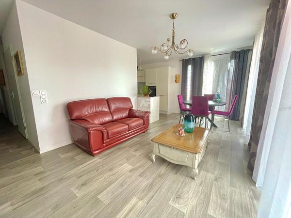 Appartement Carrieres Sous Poissy 3 pièce(s) 65 m2 240 000 € **  - Référence  9254