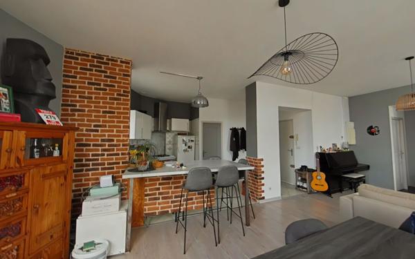 Appartement à vendre    3 pièces • 65,78 m2 Romans-sur-Isère