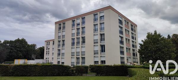 Location appartement 2 pièces 43 m² Rambouillet