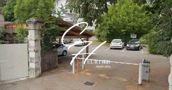 Parking Couvert