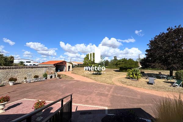 Maison des années 70 avec grand parc arboré, 4 chambres