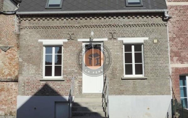 Maison à vendre    3 pièces •  La Fère