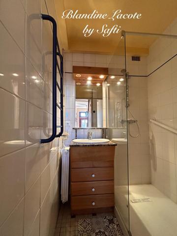 Maison en coeur de ville, sur les hauteurs