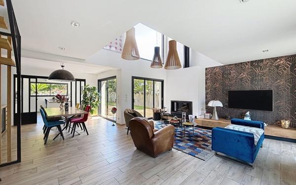 Maison à vendre    4 pièces • 140 m2 Anglet