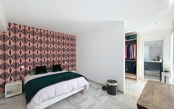 Maison à vendre    4 pièces • 140 m2 Anglet