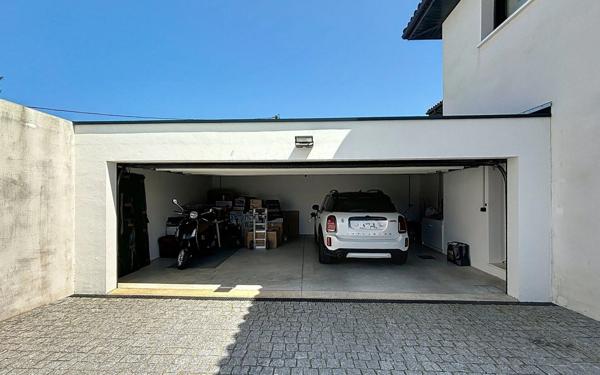 Maison à vendre    4 pièces • 140 m2 Anglet