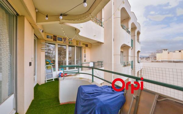 Appartement à vendre    3 pièces • 73,68 m2 Lyon 9