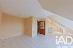 Location studio 23 m² Tours