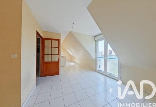 Location studio 23 m² Tours