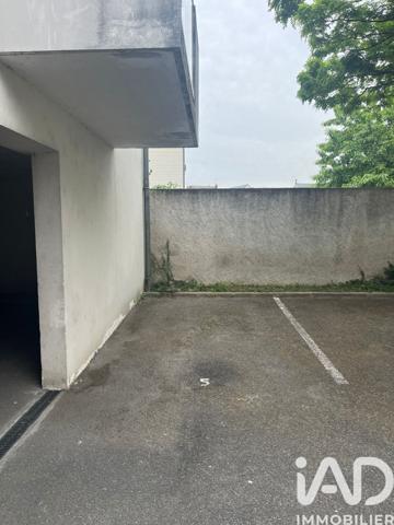 Location studio 23 m² Tours