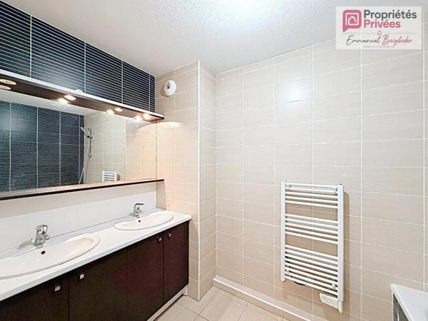 Appartement Bordeaux 4 pièceS 79.2 m2 terrasses parking