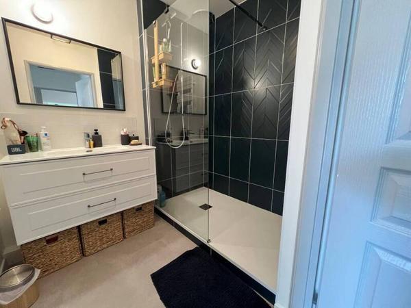 Appartement 3 pièces                                        - 44000 Nantes - VIARME Réf : 12023
