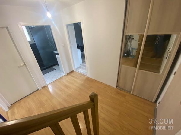 3%.COM Beau duplex F3 avec garage et cave  Hochfelden (67270)