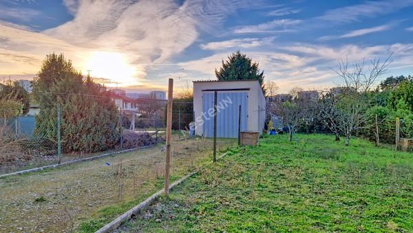 Vivez comme en maison au prix d'un appartement : 47 m2 POITIERS quartier Trois-Cités
