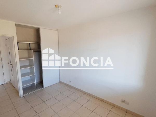 Location Appartement 2 pièces 39.6 m² - 52 AVENUE MICHEL JOURDAN Cannes La Bocca 06150