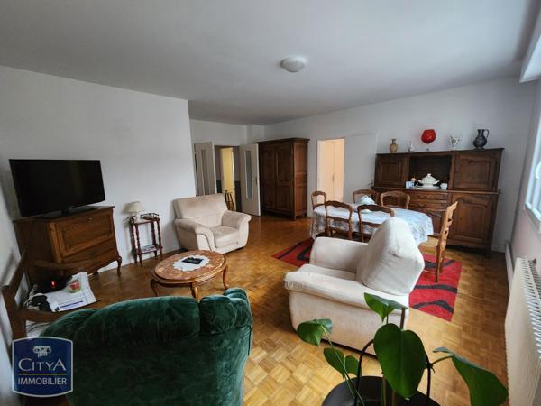 Appartement à louer 4 pièces 82.85m²