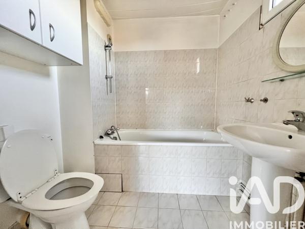 Location studio 27 m² Mennecy