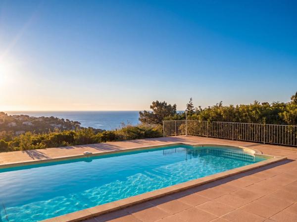 Vente Villa de luxe Les Issambres 5 Pièces 140 m²