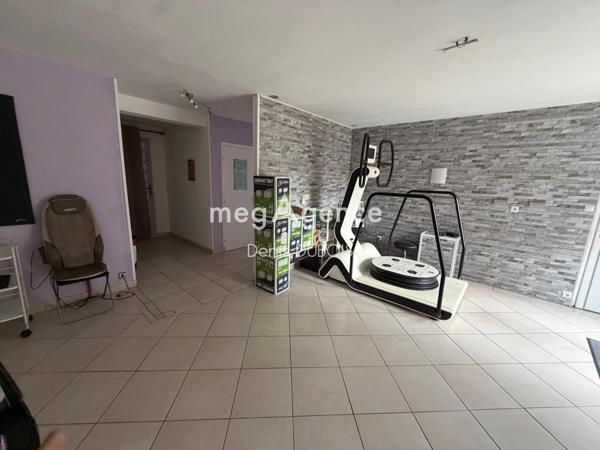Immeuble à ALENCON, 61000 - 190m²
