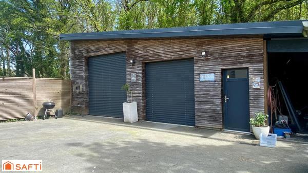 Maison familiale avec atelier indépendant