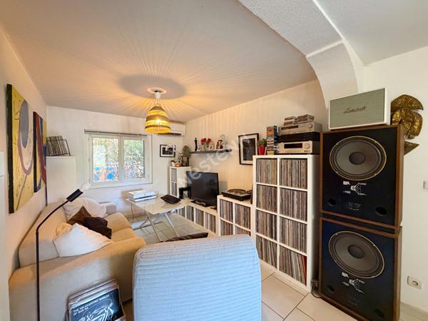 LE PRADET - Centre ville - Maison en 2 logements - Garage